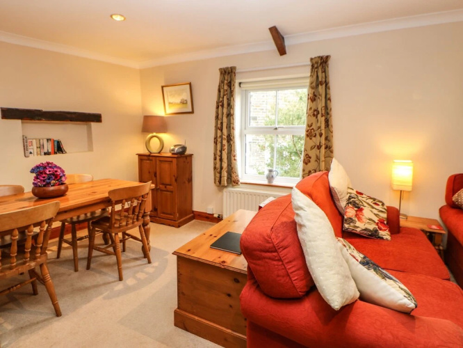 Crescent Cottage