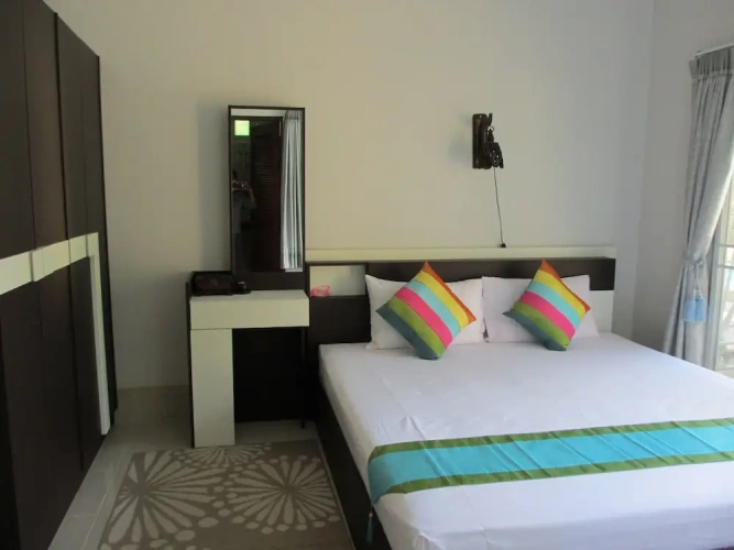 2 Bedrooms Villa