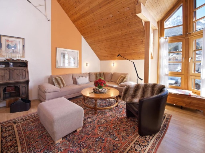 1 Bedroom Sextuple Apartment