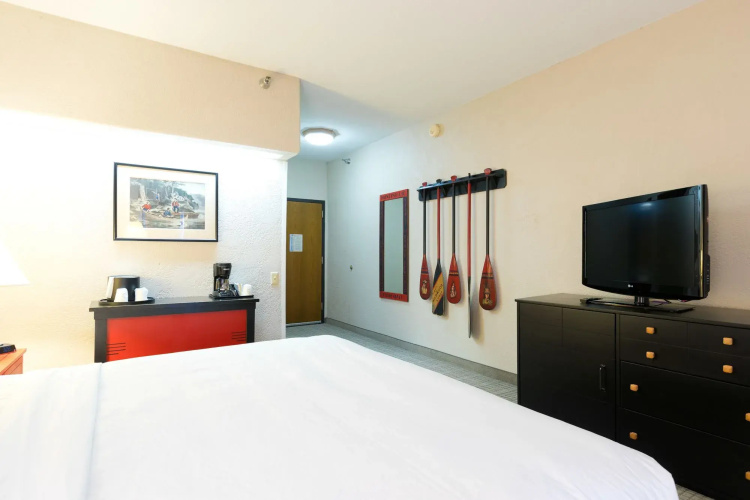 Wildwood Lodge