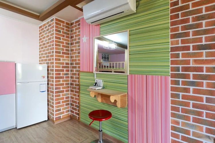 Bed in Dorm (female dorm)