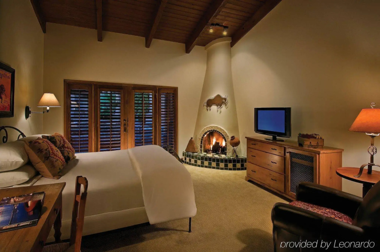 Hermosa Inn