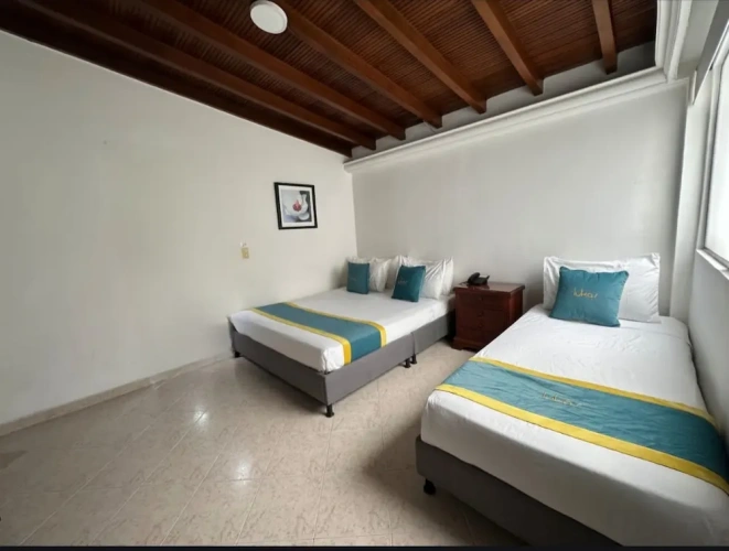 Standard Triple room