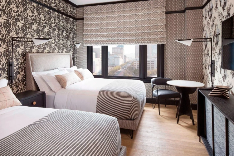 Premier Double room with city view