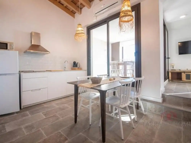Th56e Apartamentos Murmur la nit