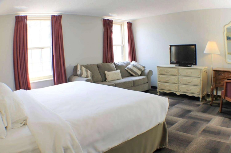 1 Bedroom Double Suite