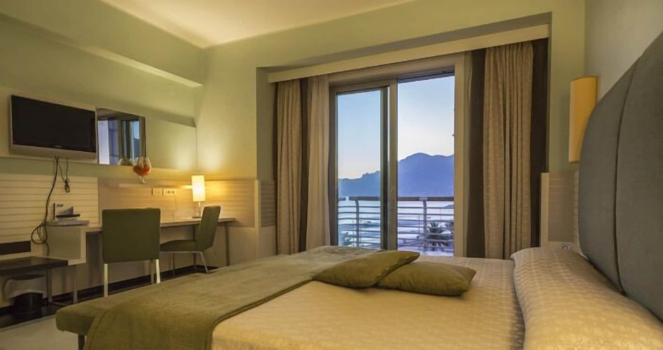 Grand Hotel Salerno photo 12