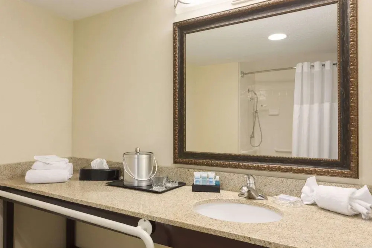 Quality Inn