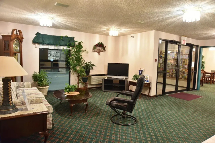 Super 8 by Wyndham Springfield/Battlefield