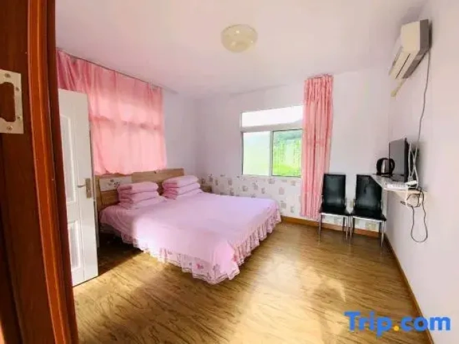 Standard Triple Apartment