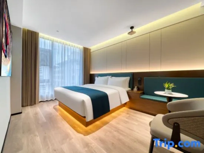 Standard Double room with view