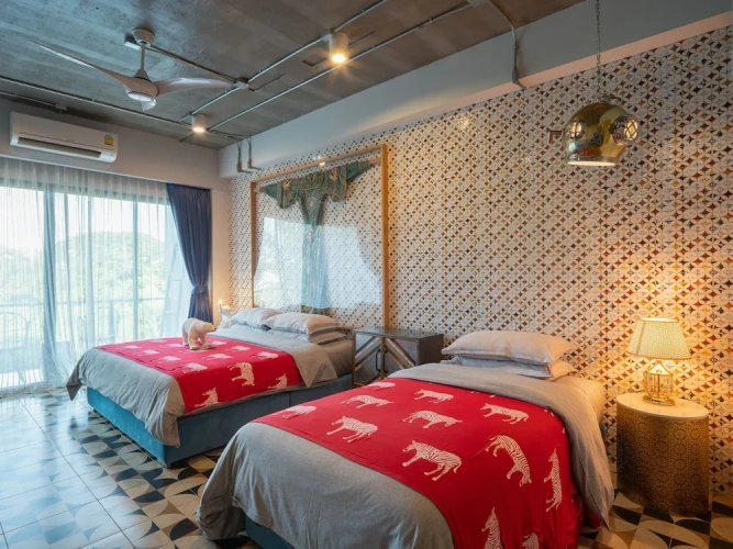 Deluxe Triple room with balcony