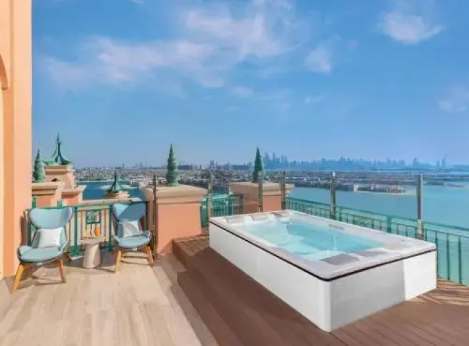 Palm Beachfront Estate Sunset Atlantis views - Image 15