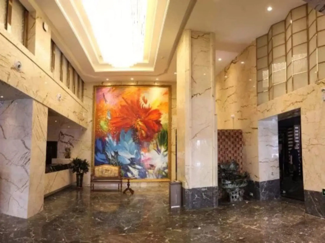 Harbin Lidun Hotel (Central Avenue Subway Station Branch)