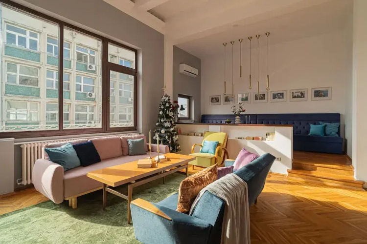 Spacious 3BR Atrium Penthouse Balcony Cismigiu