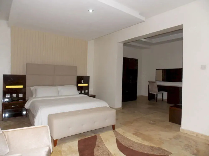 Full Moon Hotels