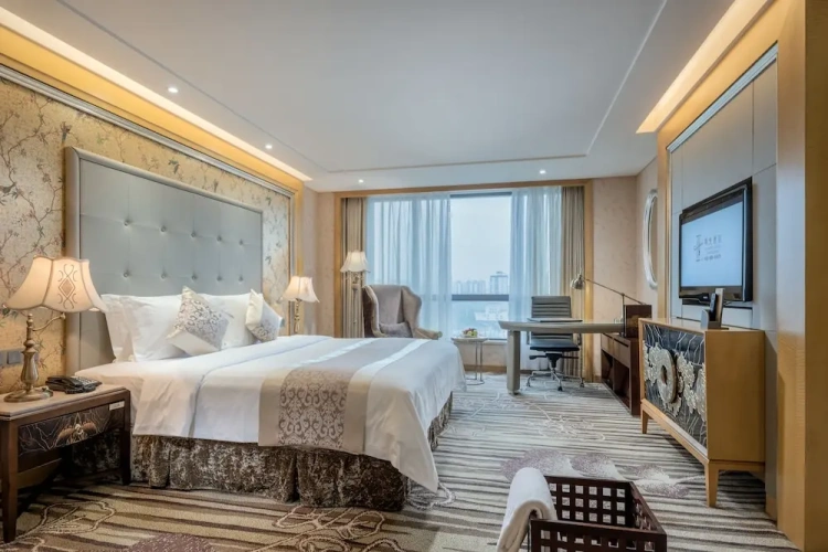 Deluxe Double room with mountain view