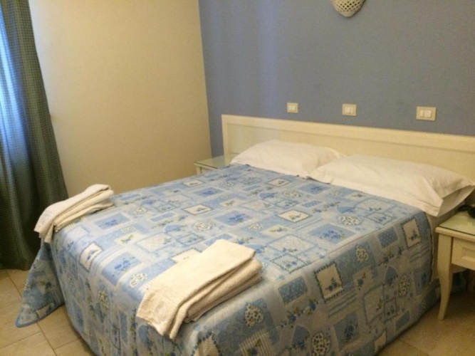 Economy Twin room