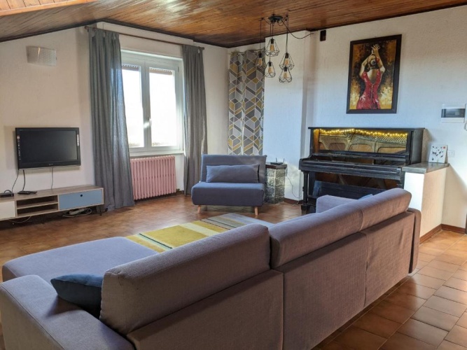 3 Bedrooms Apartment