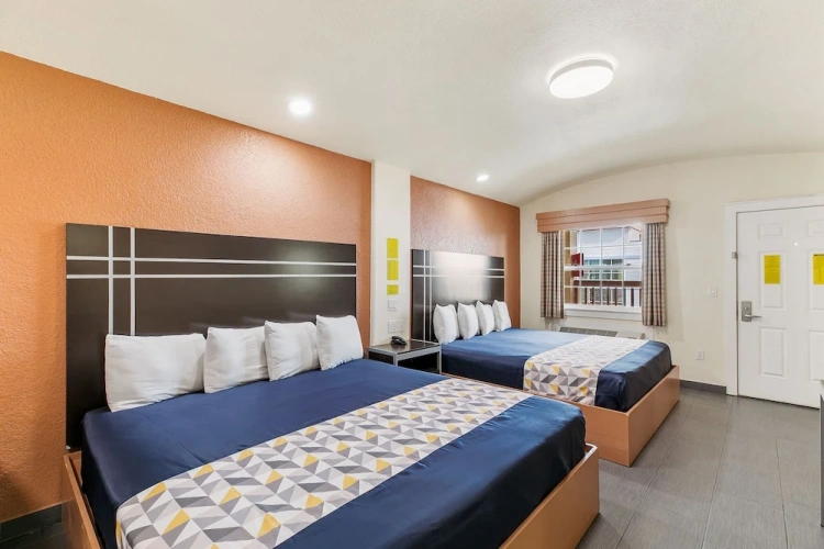 Standard Double Family room