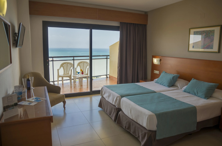 Hotel Puente Real