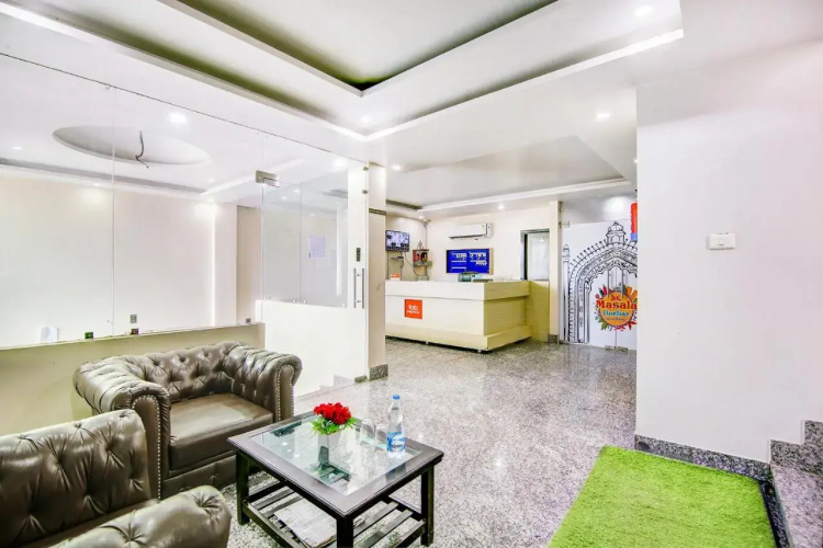 FabHotel The Gayatri Palace