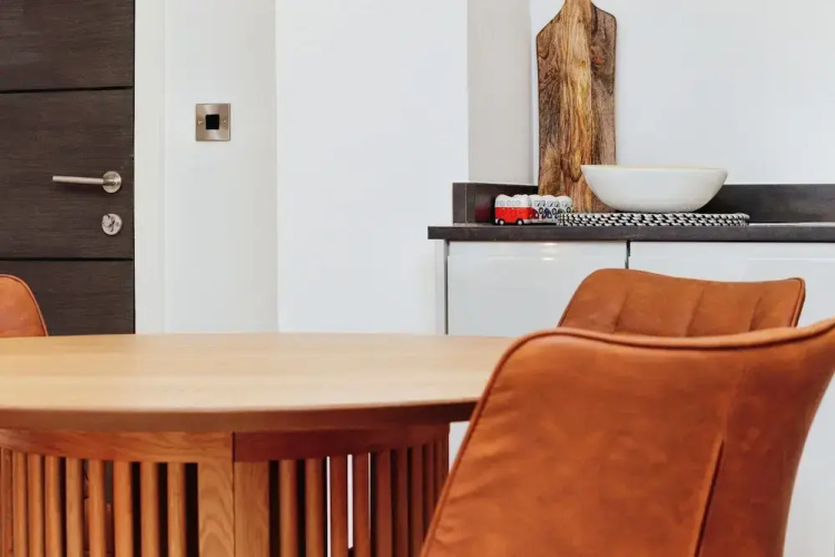 Solihull Modern Living - 1 Bed Apartment