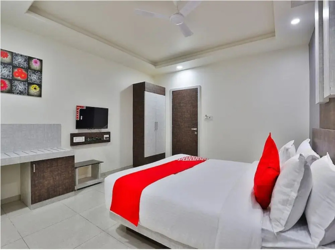 The Sky Comfort - Hotel Parth Inn
