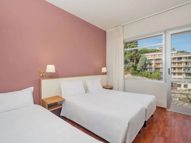Standard Double room with balcony