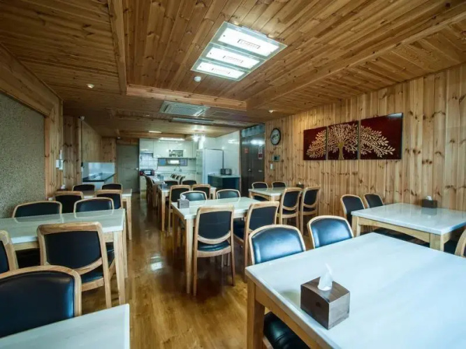 Jeju Maple Hotel