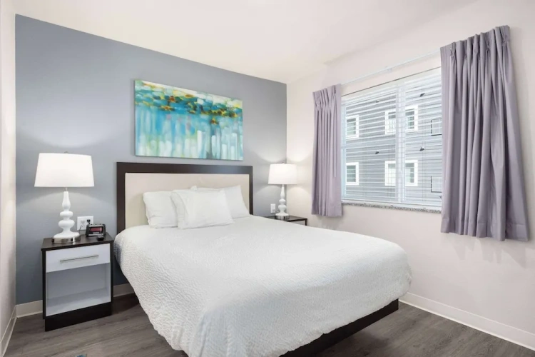 1 Bedroom Suite with balcony