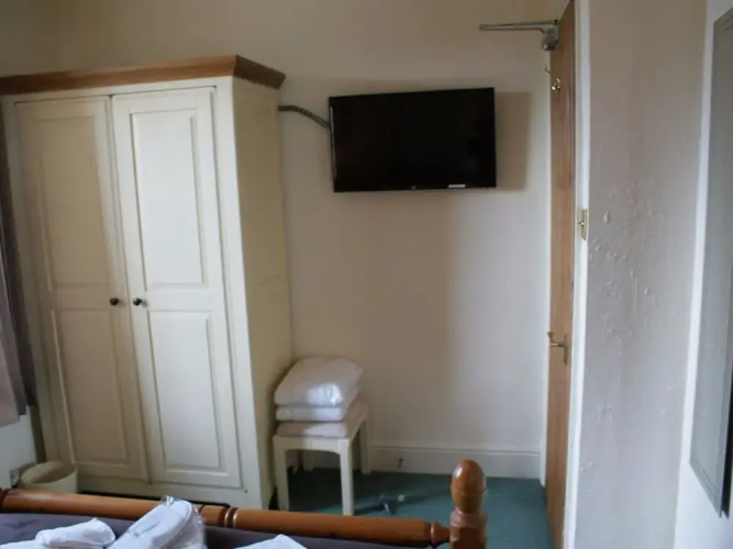 No.4 Guest House