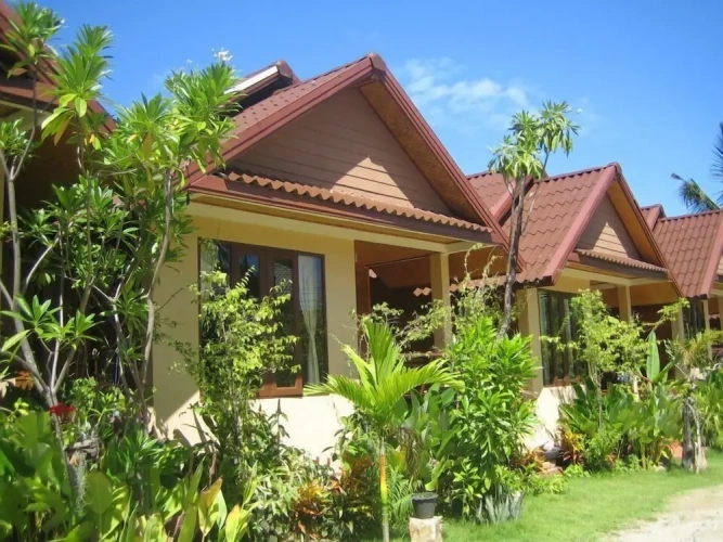 Bungalow with balcony