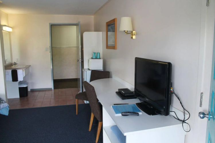 Leisure Inn