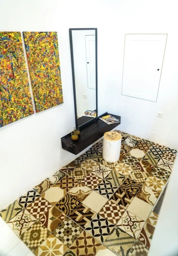 Economy Suite