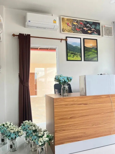 Pichapon  Resort
