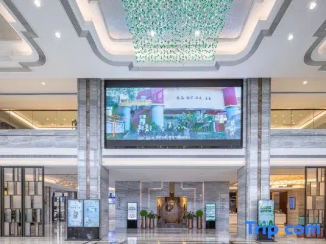 LANDISON Yuyao Hotel