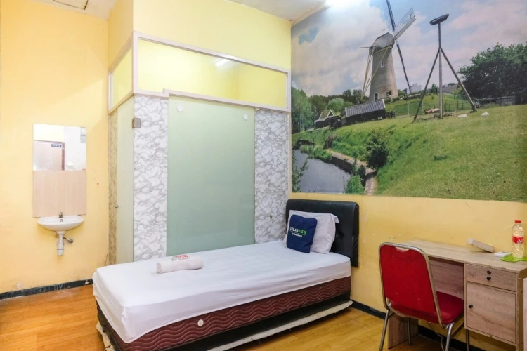 Standard Single room
