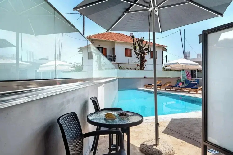 Blue Star Aparthotel