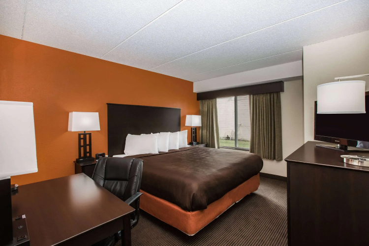 AmericInn by Wyndham Baxter Brainerd