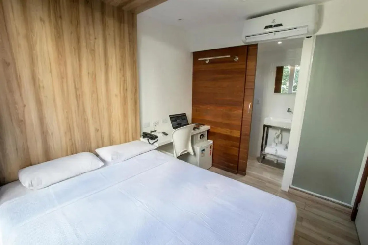 Ecco Hotel