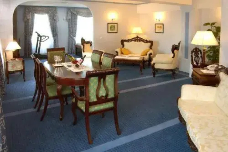 Hotel Patria