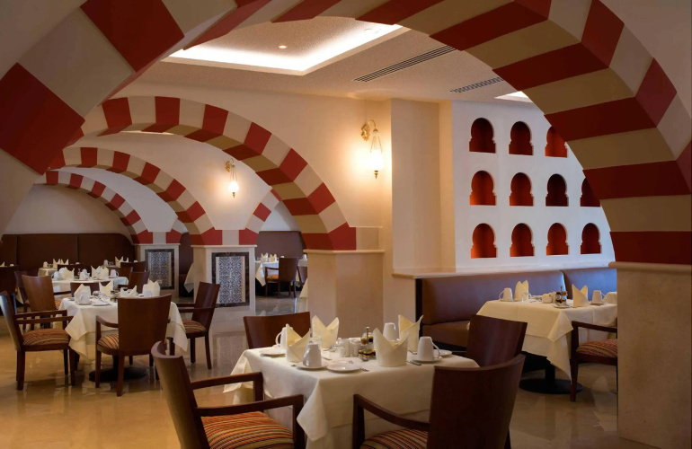Baron Palace Sahl Hasheesh Resort