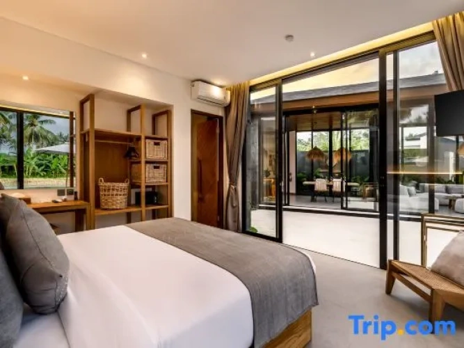 2 Bedrooms Double Villa
