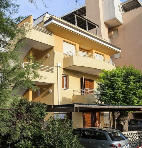 1 Bedroom Apartment with balcony and with city view