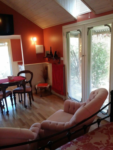 Bella Rouge Cottage