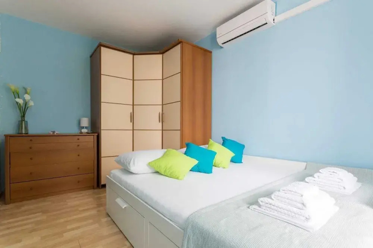 Apartment Mins
