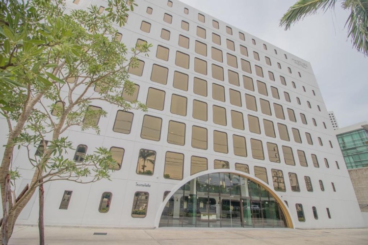 Justice Hotel