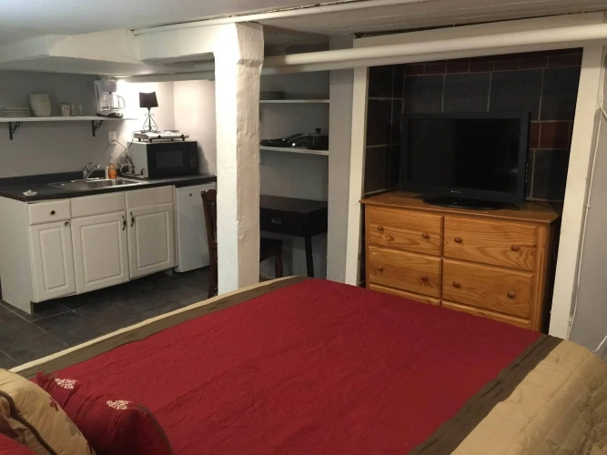 Guest rooms