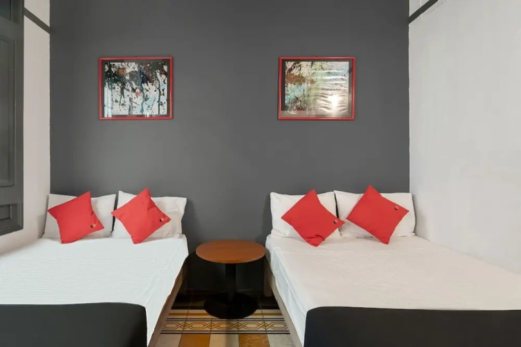 Standard Quadruple room